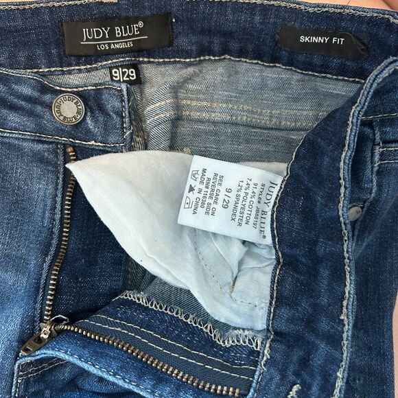 Judy Blue Womens Destroyed Skinny Jeans Sz 9 / 29 - Picture 5 of 5